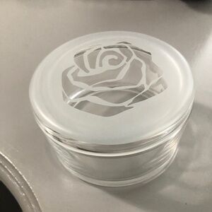 Cristal d’arques Paris rose trinket box with lid 4” x 2.25”